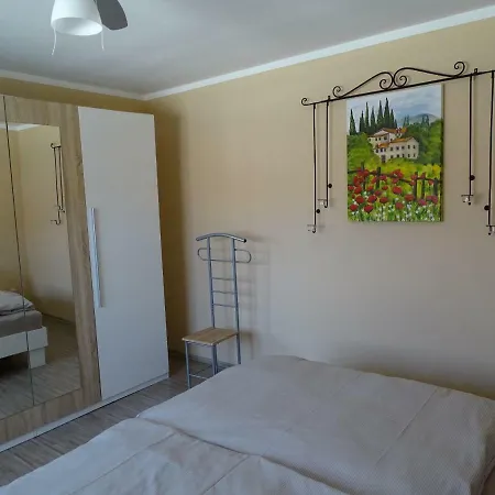 Fam. Bisgen Niederkirchen bei Deidesheim