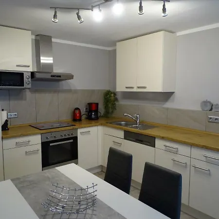 Fam. Bisgen Appartement Niederkirchen bei Deidesheim