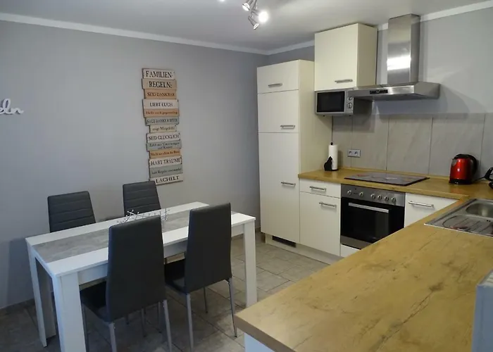 Fam. Bisgen * Niederkirchen bei Deidesheim